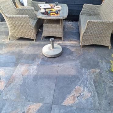 Keramische tegel Varese Antracite Tre 80x80x3 cm
