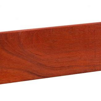 Hardhouten fijnbezaagde plank 2,0 x 20,0 x 400 cm.