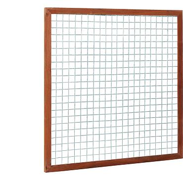 Hardhouten betonijzertrellis met maas 7.5x7.5 cm, in raamwerk 4.5x7.0 cm, 180x180 cm